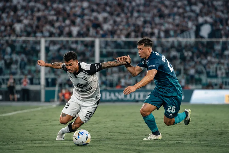 Gimnasia y Esgrima, Talleres de Cordoba