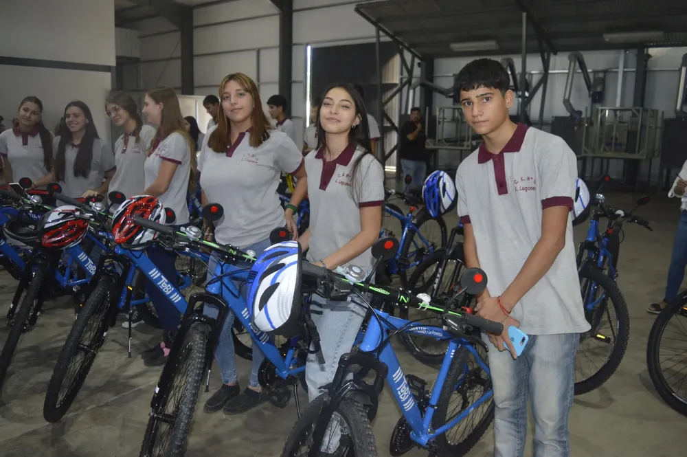 484812909_967175028930180_4356678443824234874_n