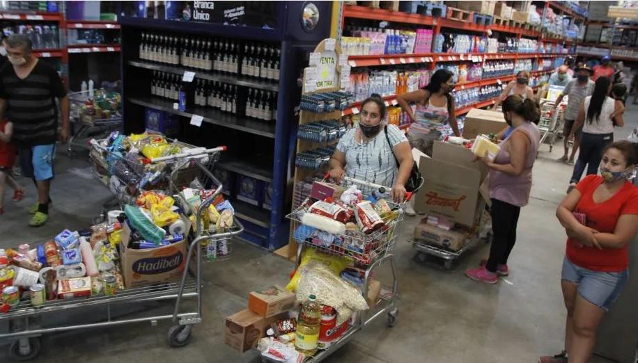 atencion-del-comercio-y-supermercados-fiestas