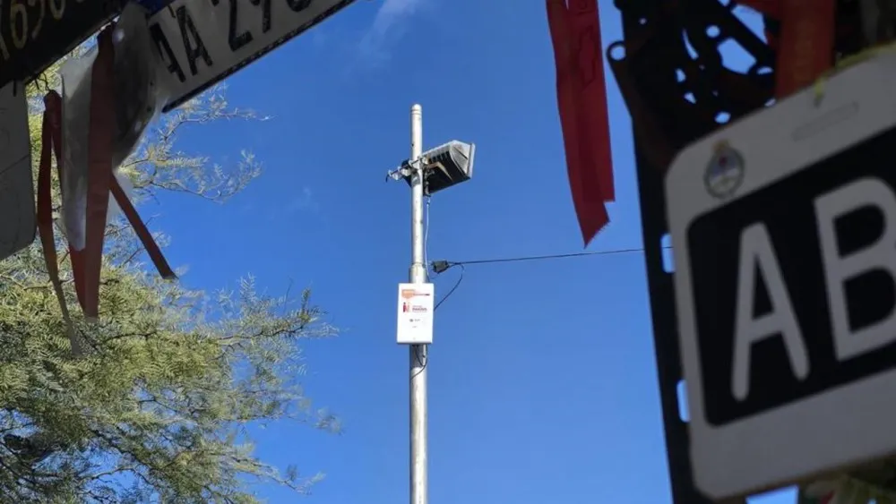 6d51c2b036df3c0368c64835fae4bc7a_XL