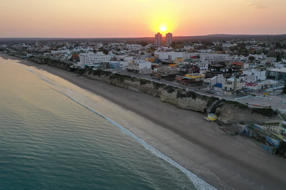 Las Grutas atardecer